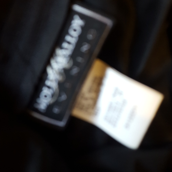 Metallic backless formal - Picture 7 of 9